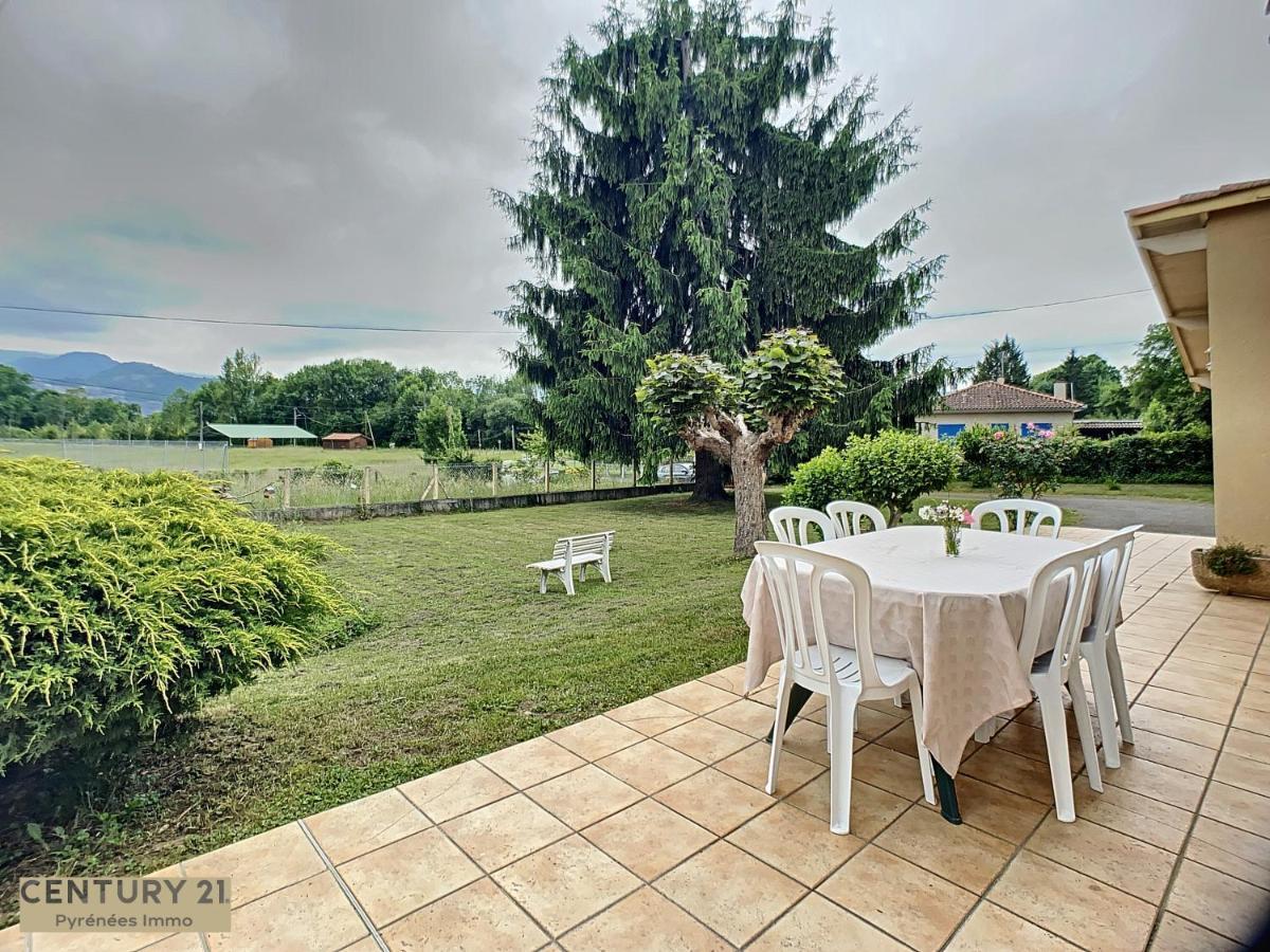 Maison Lac Et Montagne Barbazan Exteriör bild